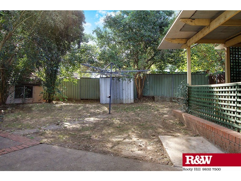 9 Kista Dan Avenue, Tregear NSW 2770