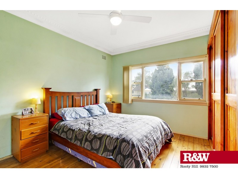 166 Oxford Street, Cambridge Park NSW 2747