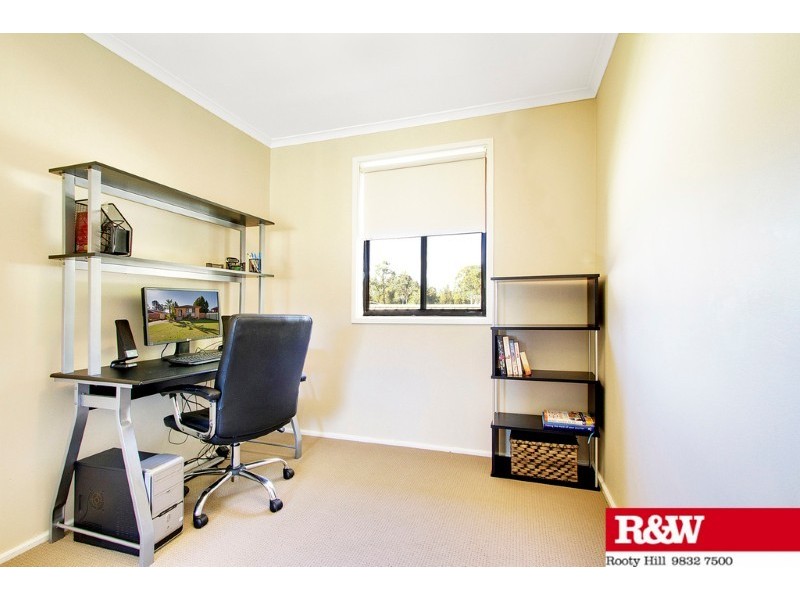14 Canna Place, Quakers Hill NSW 2763