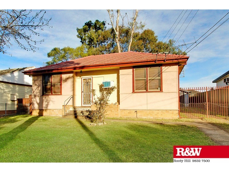 10 Warrego Street, North St Marys NSW 2760