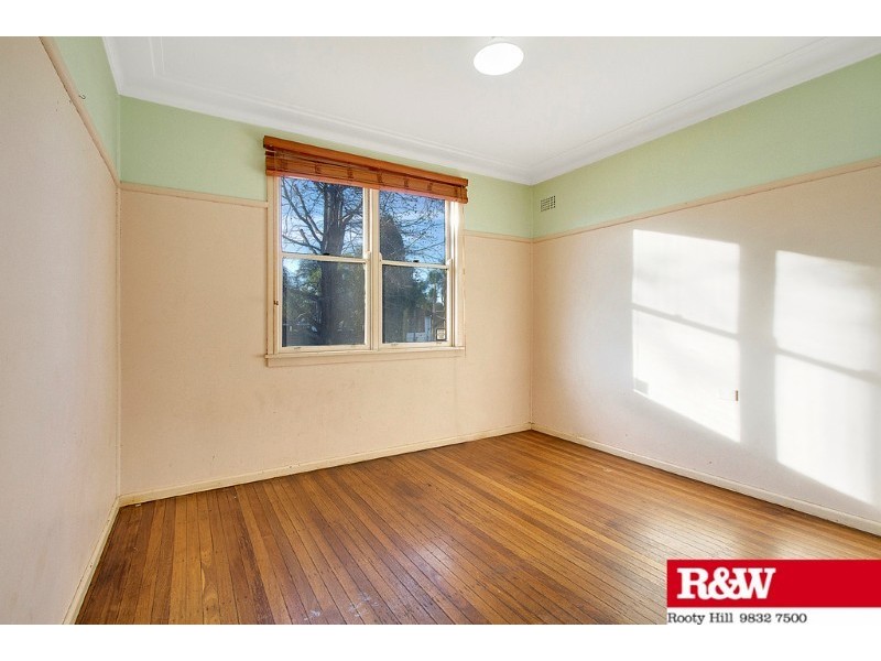 10 Warrego Street, North St Marys NSW 2760