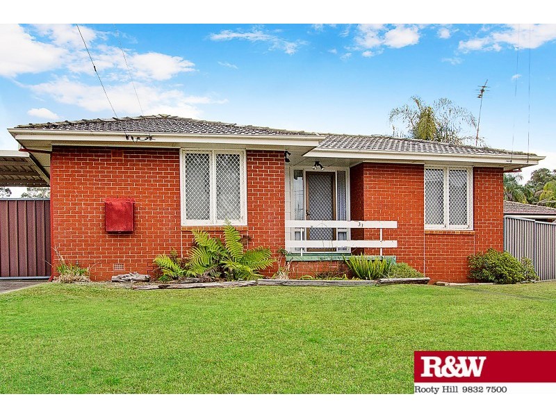 33 Captain Cook Drive, Willmot NSW 2770