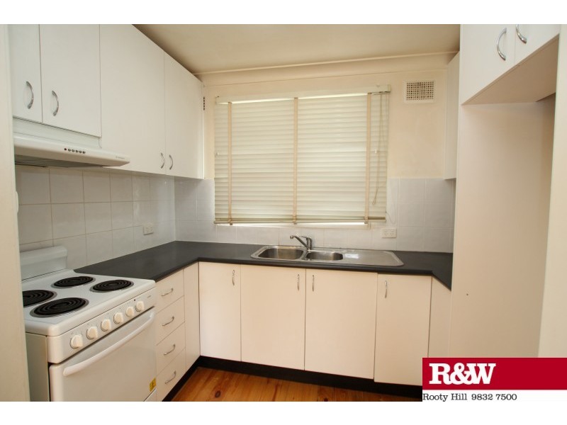 33 Captain Cook Drive, Willmot NSW 2770