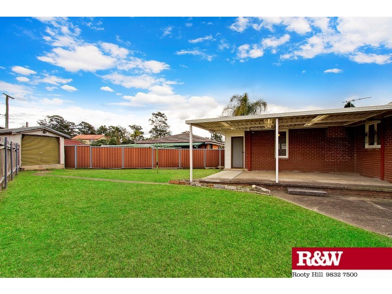 33 Captain Cook Drive, Willmot NSW 2770