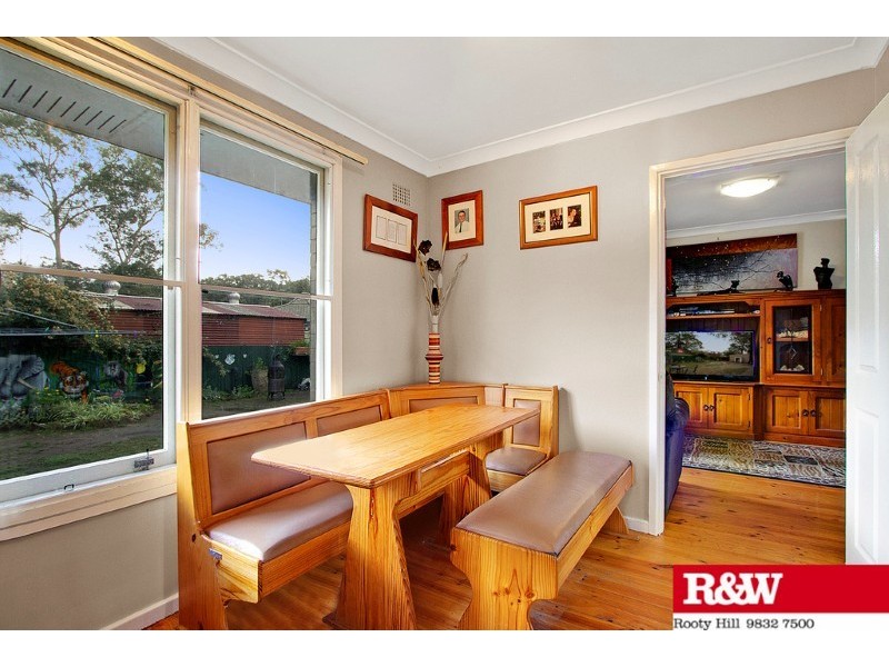 40 Roebuck Crescent, Willmot NSW 2770