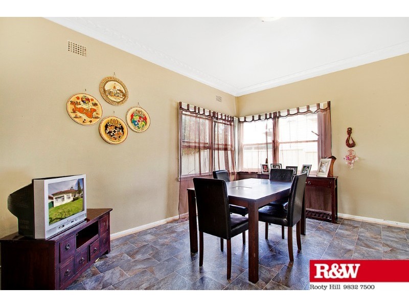 76 Cambridge Street, Cambridge Park NSW 2747