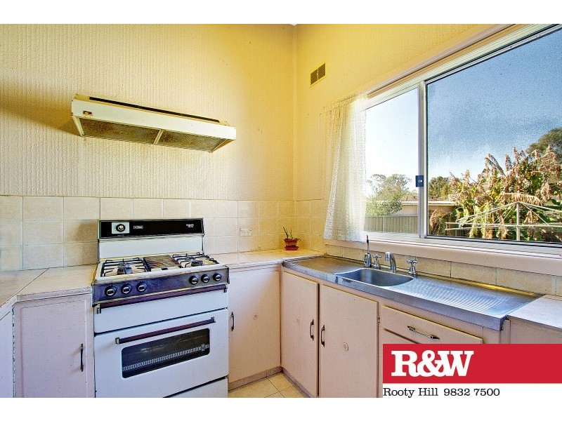 63 Torres Crescent, Whalan NSW 2770