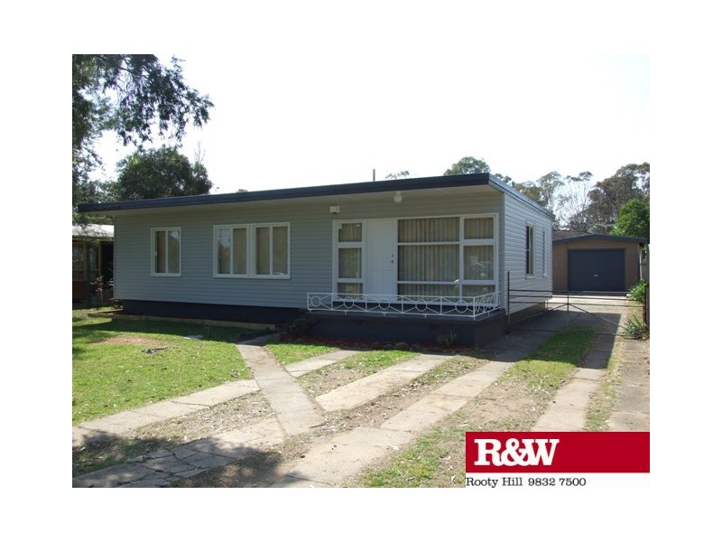 61 Torres Crescent, Whalan NSW 2770