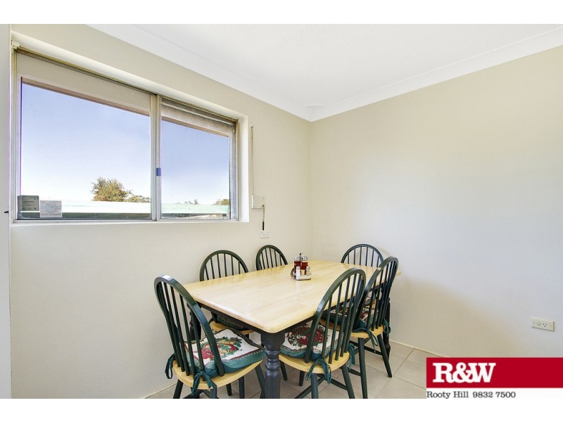 6 Eton Court, Cambridge Park NSW 2747