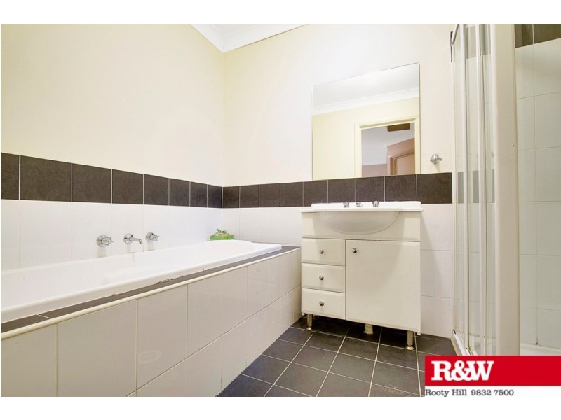 2/10 Abraham Street, Rooty Hill NSW 2766