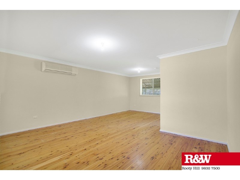 67 College Street, Cambridge Park NSW 2747