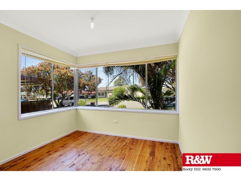 67 College Street, Cambridge Park NSW 2747