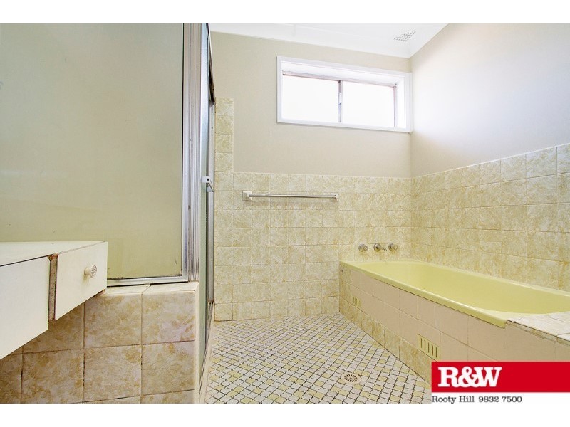 67 College Street, Cambridge Park NSW 2747