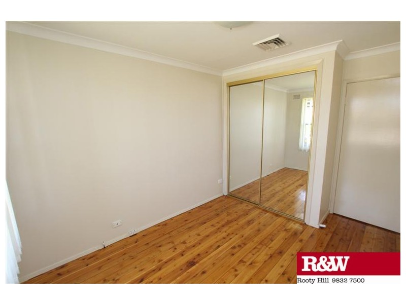 67 Barlow Street, Cambridge Park NSW 2747