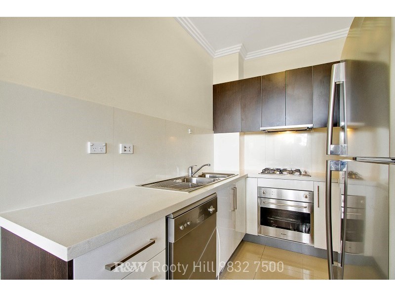 17/163-171 Hawkesbury Road, Westmead NSW 2145