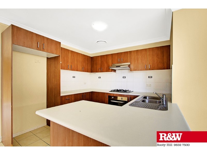 12 Bond Place, Oxley Park NSW 2760