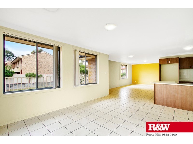 12 Bond Place, Oxley Park NSW 2760