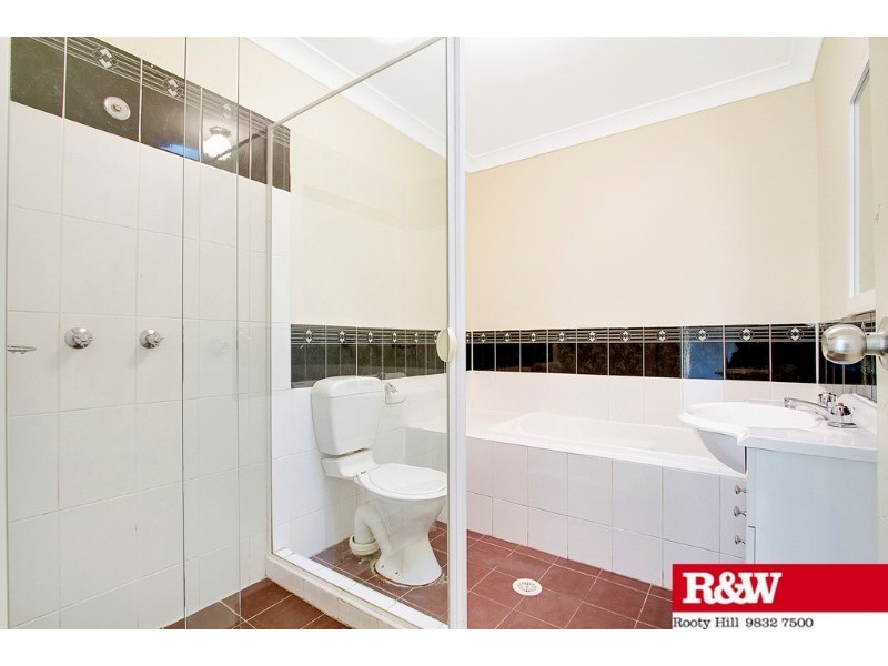 12 Bond Place, Oxley Park NSW 2760