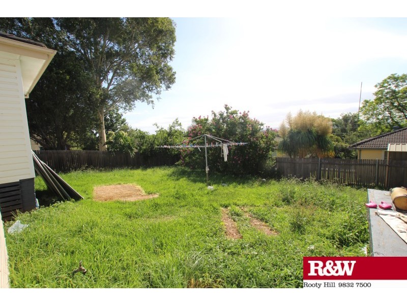 24 Erebus Crescent, Tregear NSW 2770