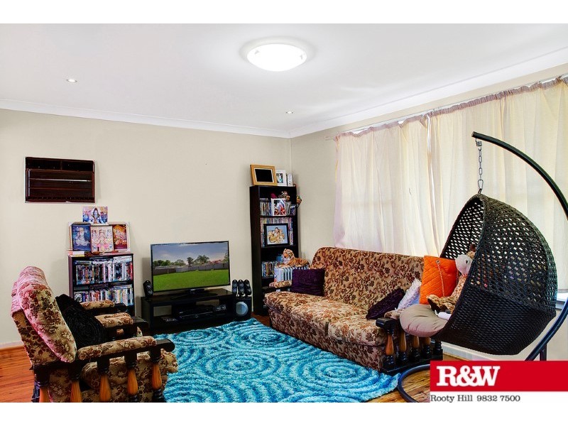 6 Hindemith Avenue, Emerton NSW 2770