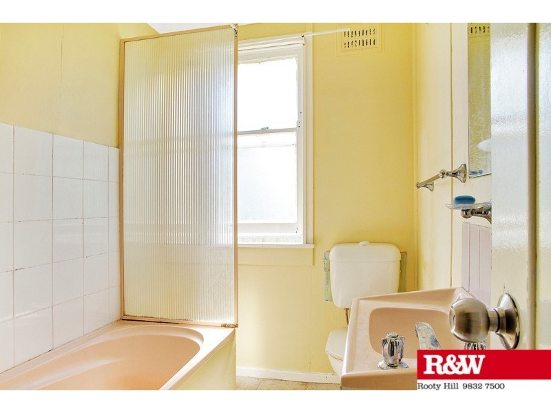 6 Hindemith Avenue, Emerton NSW 2770