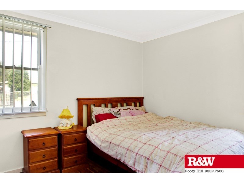 6 Hindemith Avenue, Emerton NSW 2770