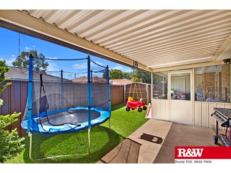 9 Orchid Close, Colyton NSW 2760