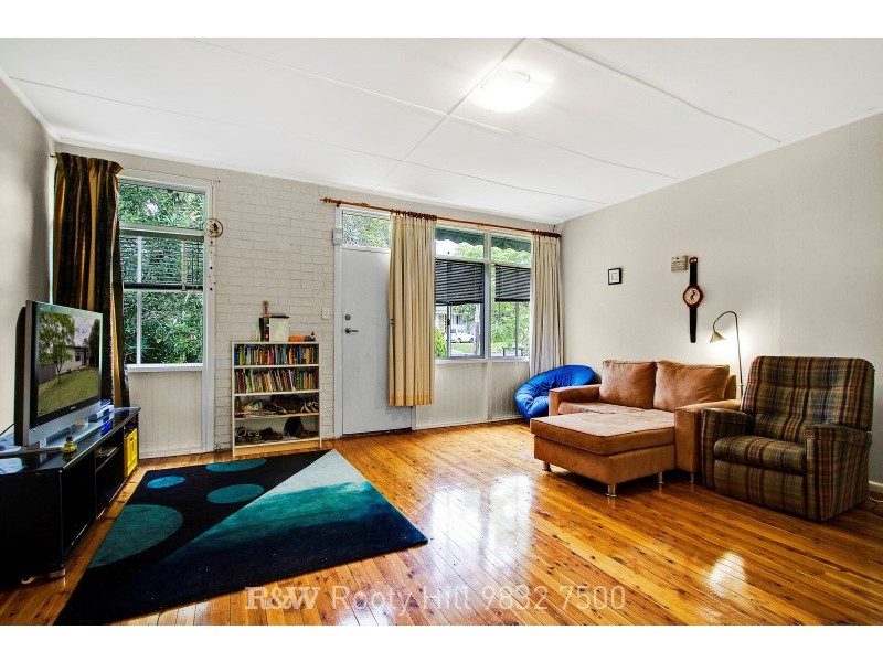 24 Guildford Road, Cambridge Park NSW 2747