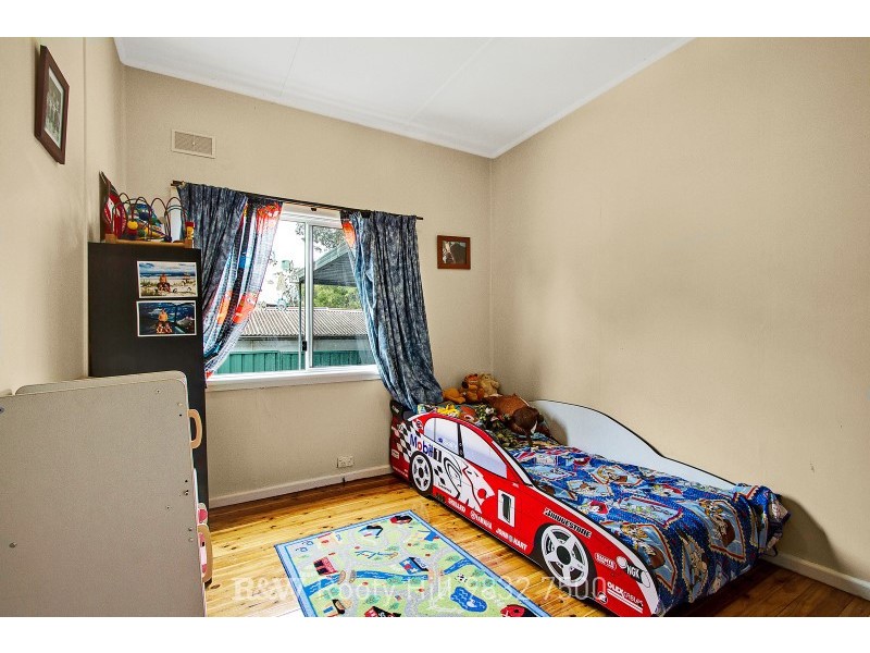 24 Guildford Road, Cambridge Park NSW 2747