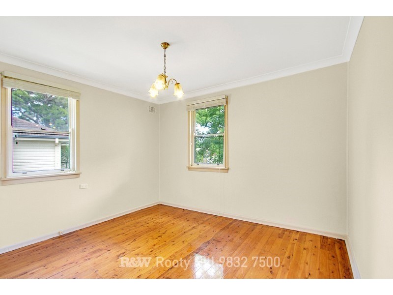 11 Noel Street, Marayong NSW 2148