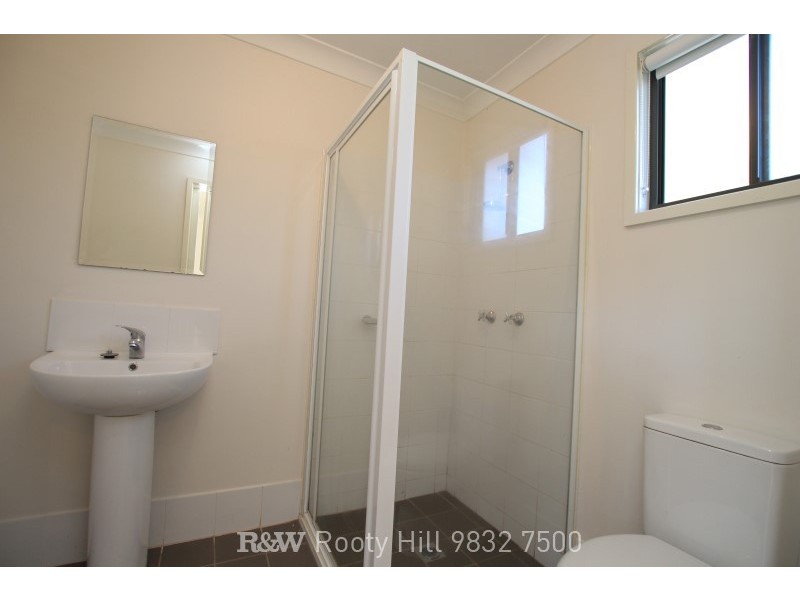 35 Feramin Avenue, Whalan NSW 2770