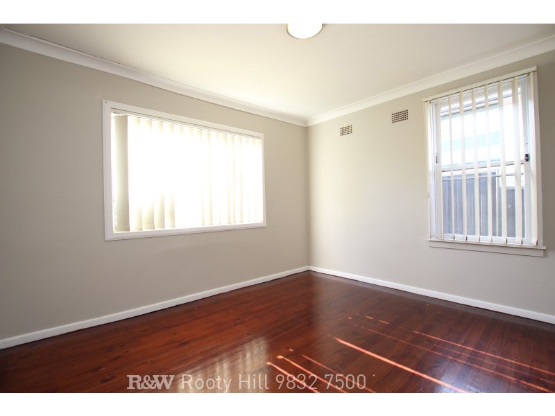 20 Nella Dan Avenue, Tregear NSW 2770