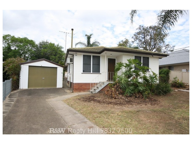 38 Leonard Street, Colyton NSW 2760