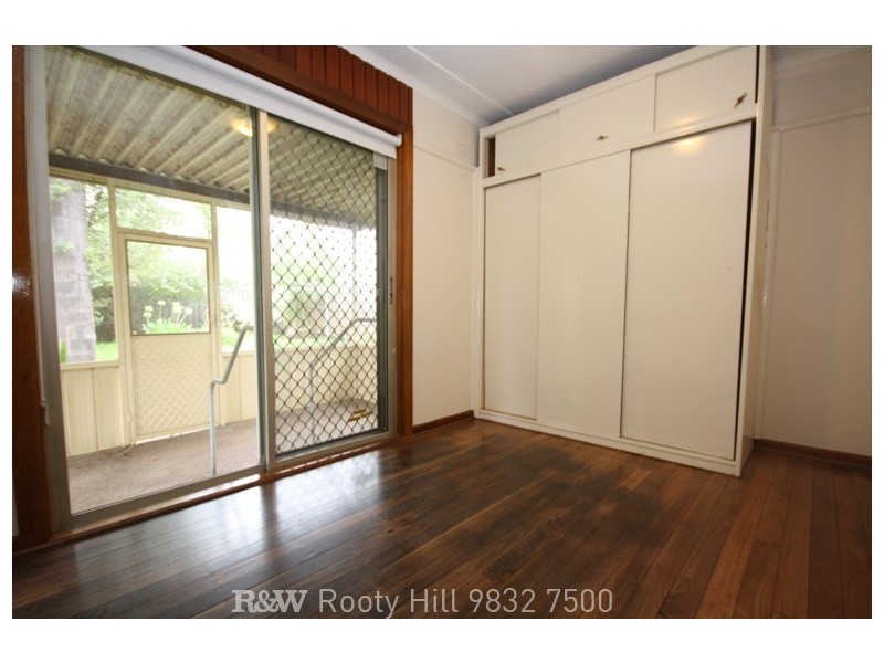 38 Leonard Street, Colyton NSW 2760