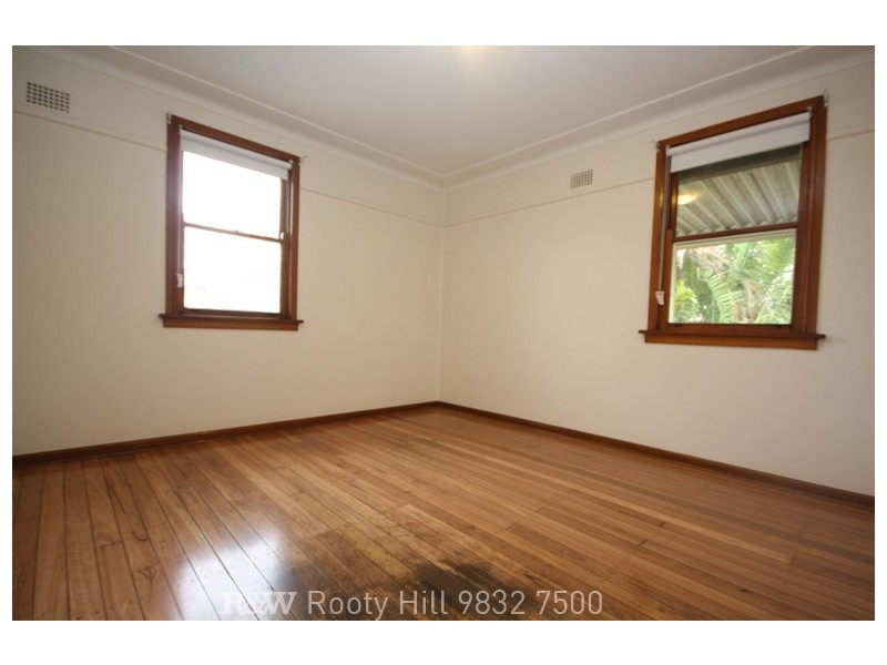 38 Leonard Street, Colyton NSW 2760