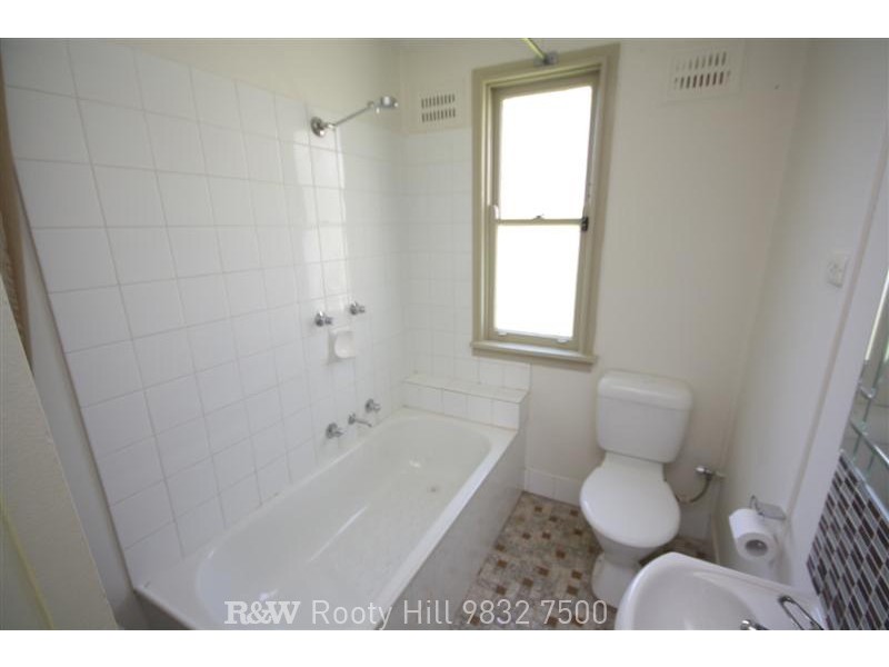 35 Caloola Avenue, Penrith NSW 2750