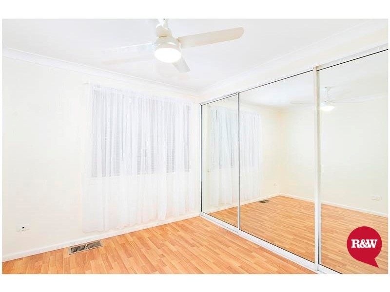 54 Nella Dan Avenue, Tregear NSW 2770