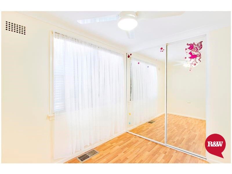 54 Nella Dan Avenue, Tregear NSW 2770
