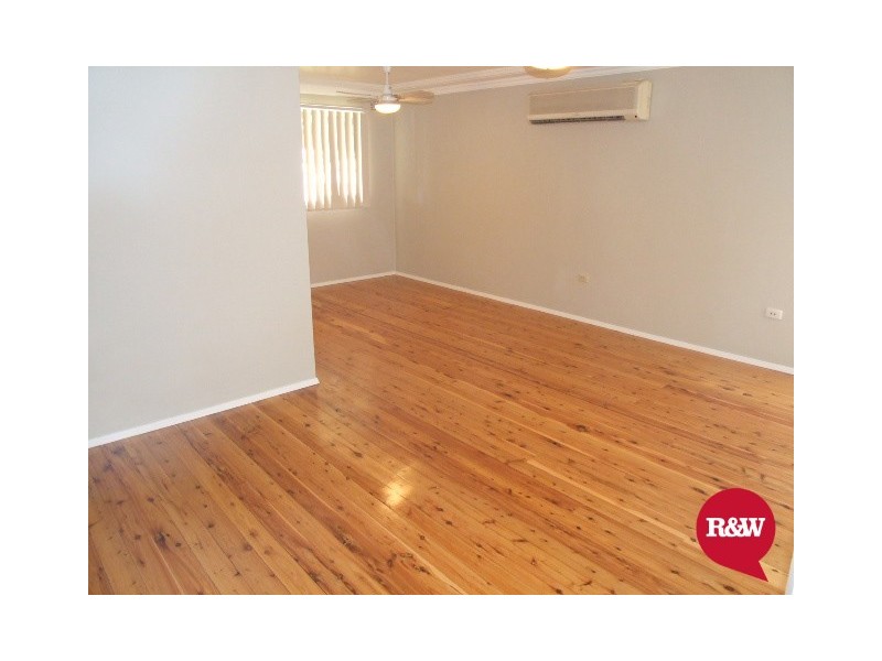 5 Railway Street, Werrington NSW 2747