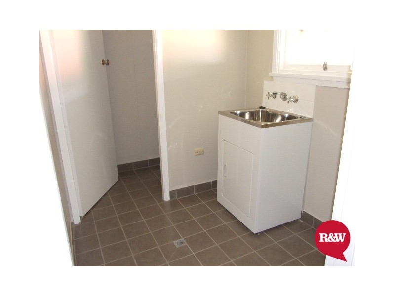 5 Railway Street, Werrington NSW 2747