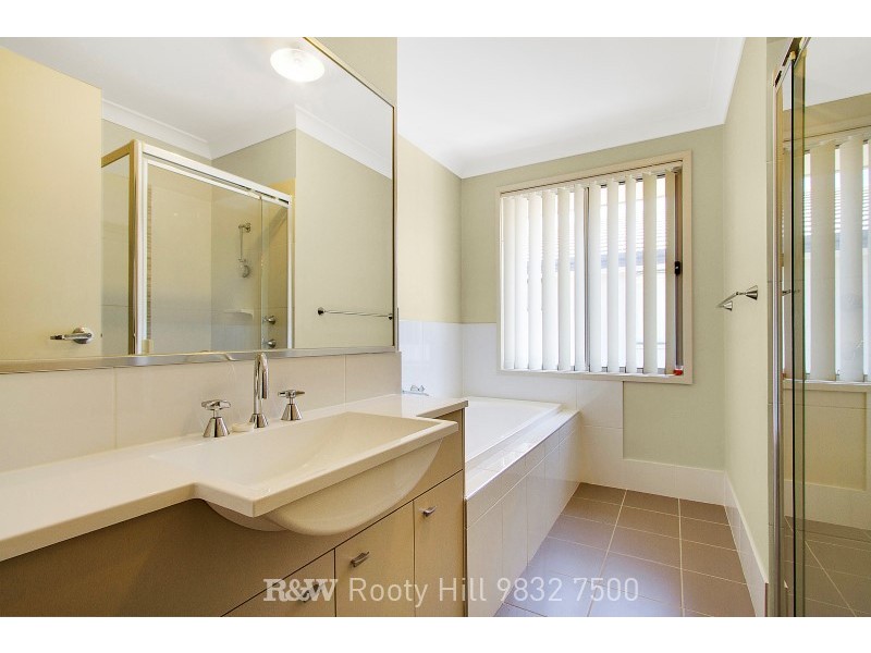 5 Pandorea Street, Claremont Meadows NSW 2747