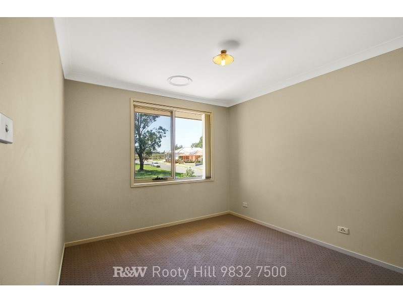 5 Pandorea Street, Claremont Meadows NSW 2747