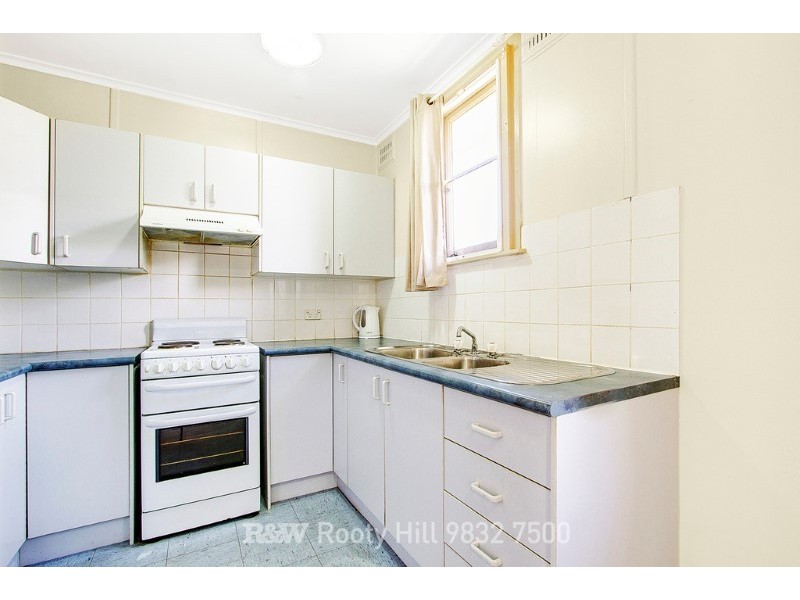 42 Eton Road, Cambridge Park NSW 2747