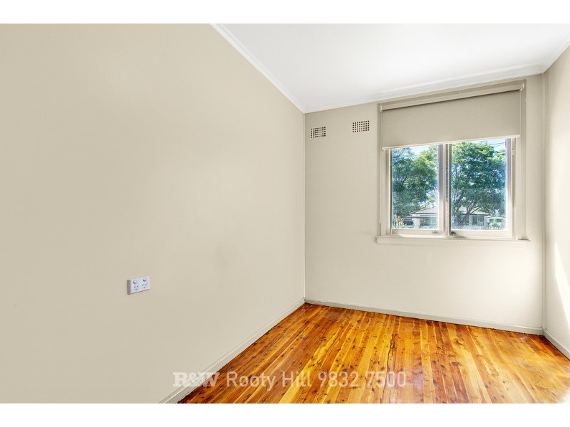 42 Eton Road, Cambridge Park NSW 2747