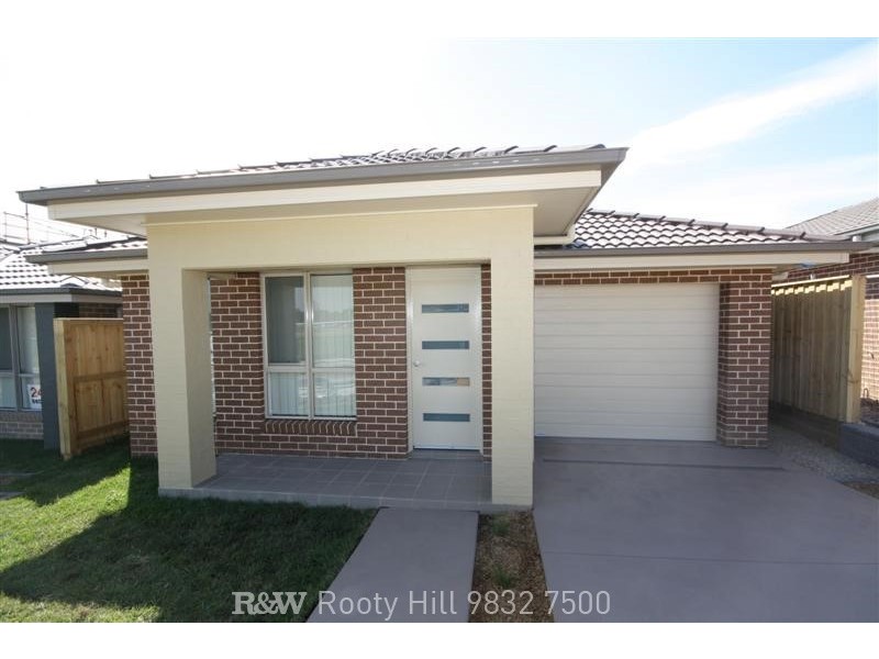 4 Twynam Place, Minto NSW 2566