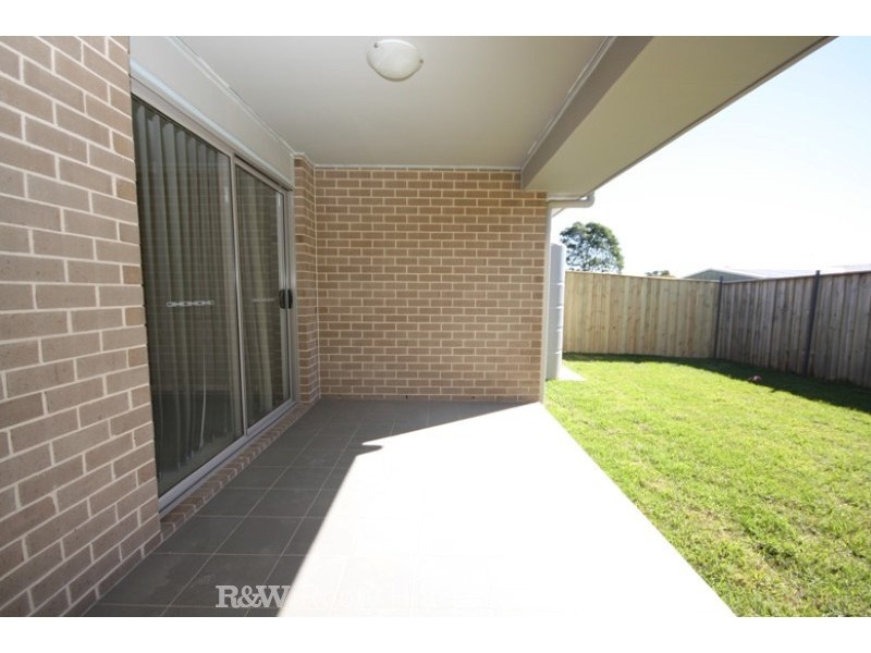 4 Twynam Place, Minto NSW 2566