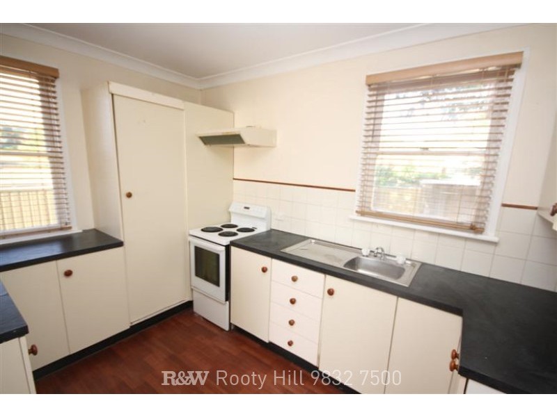 28 Leonard Street, Colyton NSW 2760