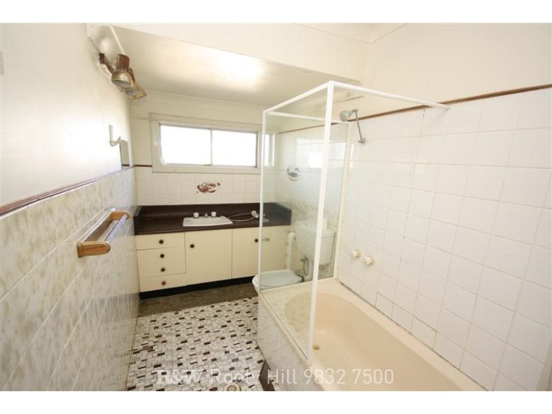 28 Leonard Street, Colyton NSW 2760