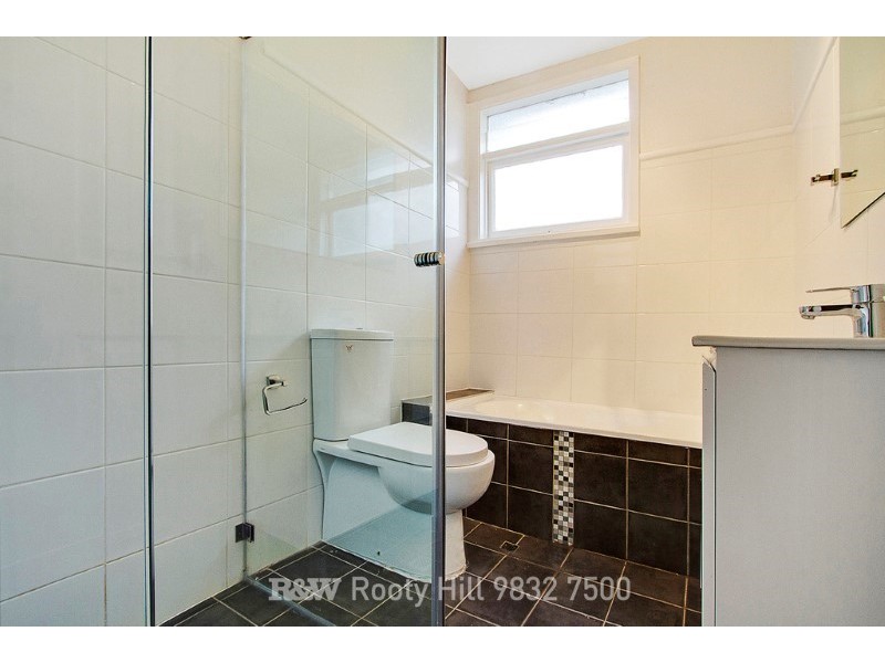 30 Cambridge Street, Cambridge Park NSW 2747