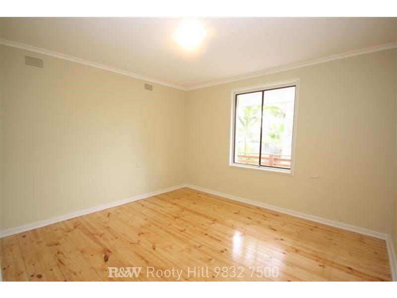 231 Knox Road, Doonside NSW 2767
